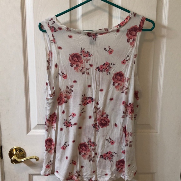 White Rose Tank - Picture 3 of 3